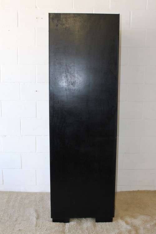 A fantastic Coricraft Arc Collection display cabinet w/ solid brass handles and a modern design -WOW