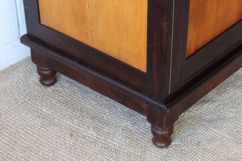 **RS17_Clearance** Exquisitely made solid yellow wood & imbuia buffet w/ liquor cabinet & drawers
