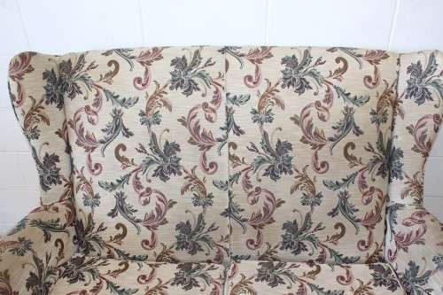 **RS17_Clearance** A beautiful floral upholstered Queen Anne style wing-back lounge suite