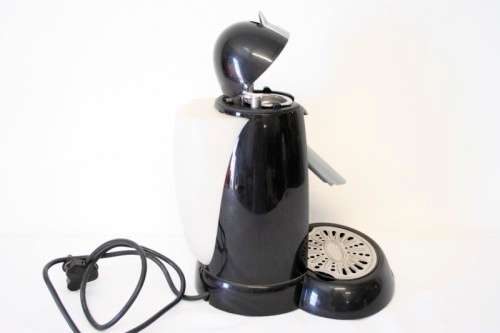 An awesome Russell Hobbs Uno Uno coffee/tea pod brewing machine - perfect for the coffee connoisseur