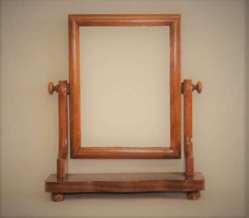 An amazing and beautifully made vintage solid wooden (tilting) dressing table vanity mirror