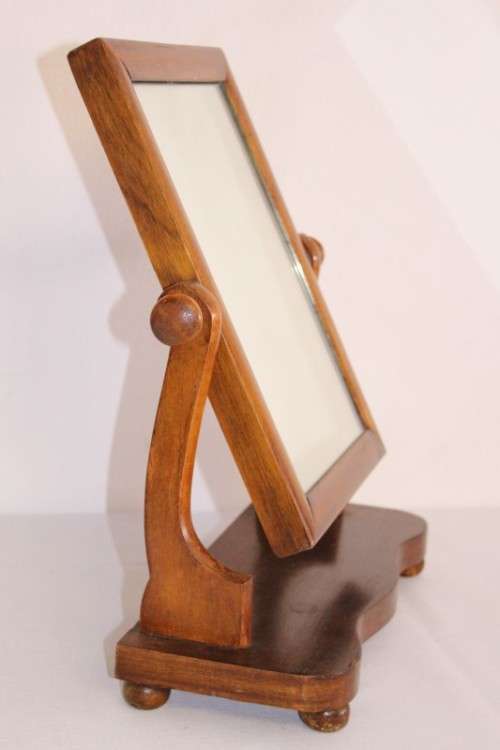 An amazing and beautifully made vintage solid wooden (tilting) dressing table vanity mirror