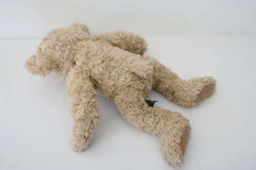 A gorgeous and well made original Russ (teddy) bear by the name of "Tennyson" in awesome condition