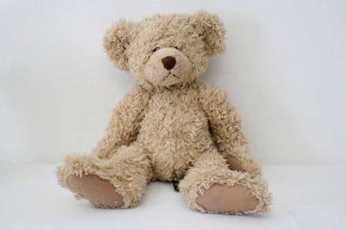 A gorgeous and well made original Russ (teddy) bear by the name of "Tennyson" in awesome condition