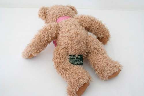 **RS17** A gorgeous original Russ (29cm) bear by the name of "Harlington" in awesome condition