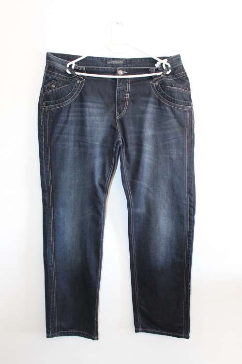 An awesome high quality dark blue Vinzano mens denim jean in excellent condition!