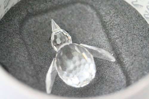 **RS17** A retired Swarovski (No 191448 ) crystal Penguin in its original box in superb condition