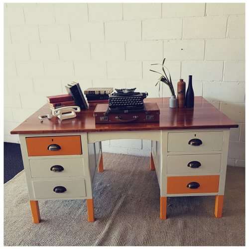 A funky and unusual large writing desk with 6x spacious drawers and loads of work-space - RS17Sale