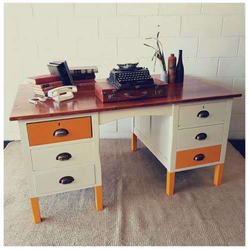 A funky and unusual large writing desk with 6x spacious drawers and loads of work-space - RS17Sale