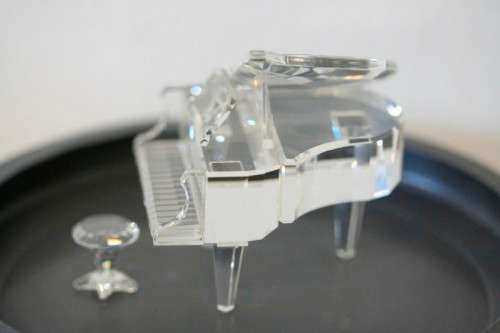 **RS17** A  retired Swarovski (No174506) crystal Piano in its original box in superb condition