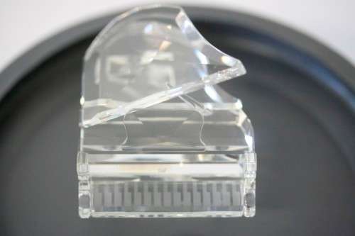 **RS17** A  retired Swarovski (No174506) crystal Piano in its original box in superb condition