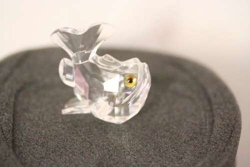 **RS17** A stunning  Swarovski crystal (No211743) baby Carp in its original box in superb condition