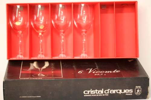10 superb vintage French made Vicomte "Cristal D'Arques" crystal red wine glasses