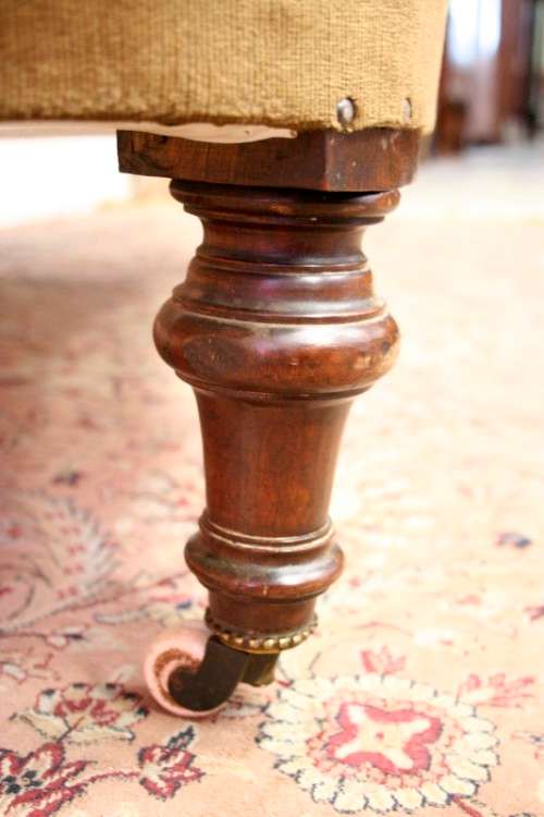 **RS17_Clearance** Incredible vintage brown velvet chaise lounge on its original brass castors