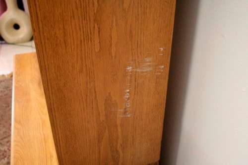 A lovely stylish wooden book case in very good condition. Great in a study, reading room! RS17Sale