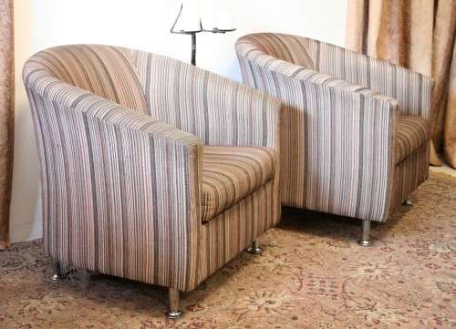 2x Stunning and very stylish upholstered tub chairs w/ clean uncomplicated lines. bid/chair