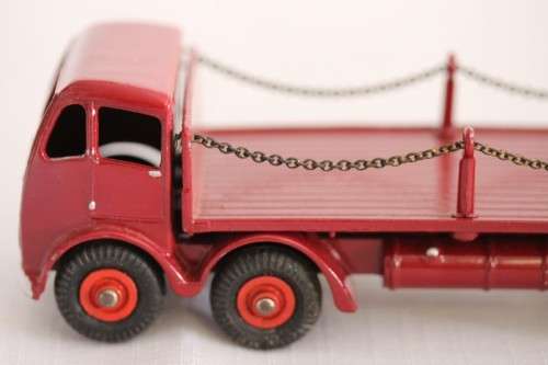 A ultra-rare original vintage c1959 BOXED Dinky Toys No. 905/505 maroon Foden Flat Truck w/ chains
