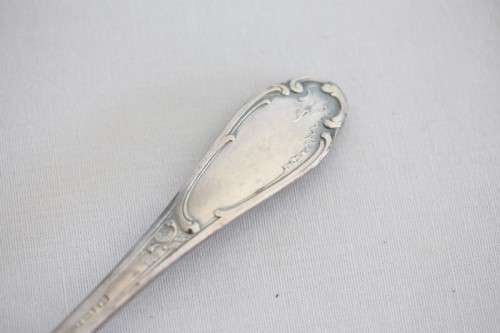 A beautiful vintage (boxed) German made "Wilkens" 90 silver plated gravy ladle and meat fork set