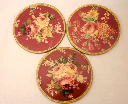 A beautiful vintage set of six Rose themed coasters in their holder- RS17Sale