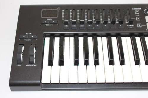 A stunning Novation Launchkey 49 USB Midi Controller - perfect condition in original box!!