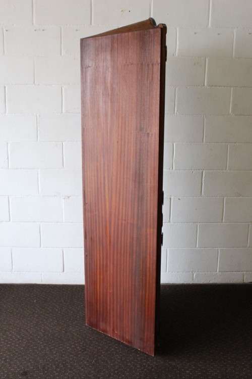 A STUNNING and beautifully made corner display unit cabinet with ample shelves and space!