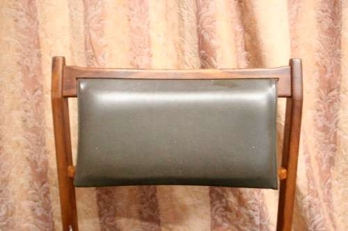 **RS17_Clearance** A stunning and well made retro occasional chair - perfect for a reading corner!