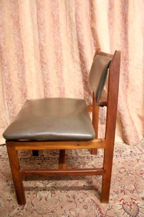 **RS17_Clearance** A stunning and well made retro occasional chair - perfect for a reading corner!