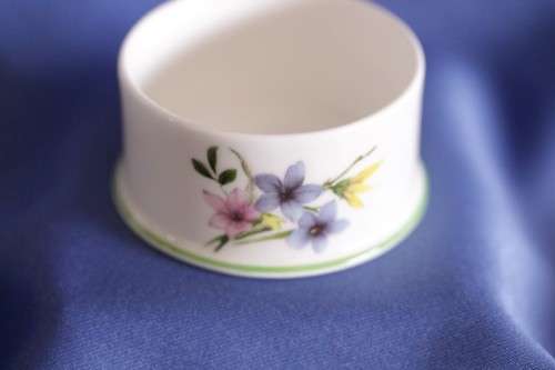 **RS17** A vintage Crown Staffordshire "Spring Flowers" porcelain trinket bowl in its original box