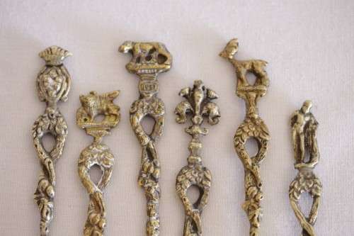A wonderful set of 6x rare antique Italian made "Alpak" silver plate Roman themed figural spoons