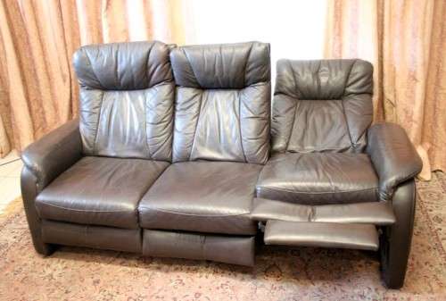 **RS17_Clearance** XL - 2,08cm long genuine leather 3-seater reclining couch in great condition!!