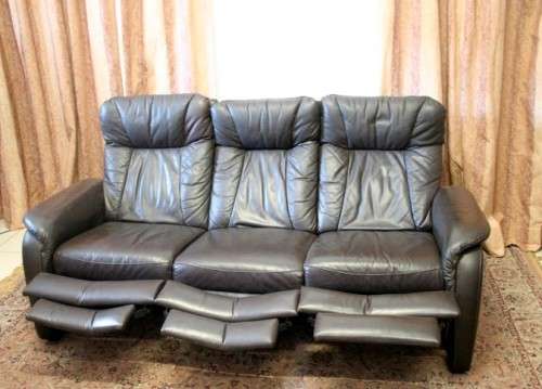 **RS17_Clearance** XL - 2,08cm long genuine leather 3-seater reclining couch in great condition!!