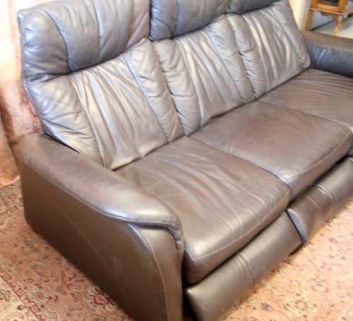 **RS17_Clearance** XL - 2,08cm long genuine leather 3-seater reclining couch in great condition!!