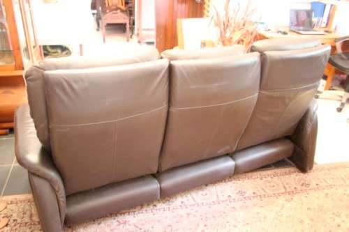 **RS17_Clearance** XL - 2,08cm long genuine leather 3-seater reclining couch in great condition!!
