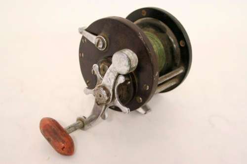 A very high quality vintage (1950's) bakelite "Penn" no 85 made in the USA salt water reel.