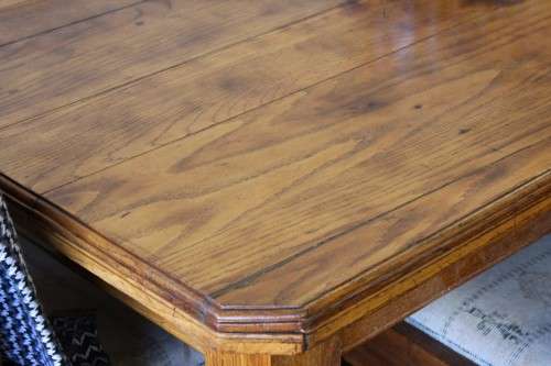 **RS17** A vintage 6-seater Oak dining suite w/ large farmhouse table & 6x Oak dining chairs