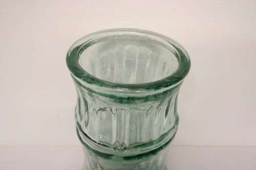 **RS17** A lovely large vintage pale green hand made vase. perfect for larger flowers.