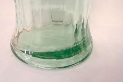 **RS17** A lovely large vintage pale green hand made vase. perfect for larger flowers.
