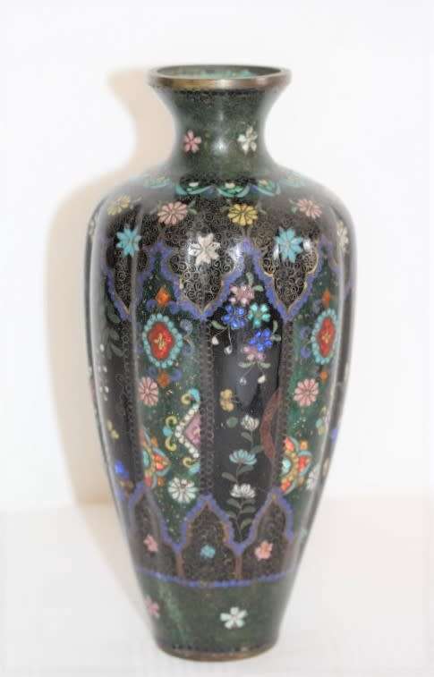 A magnificent and rare antique Chinese cloisonné enamelled vase with exceptional detailing