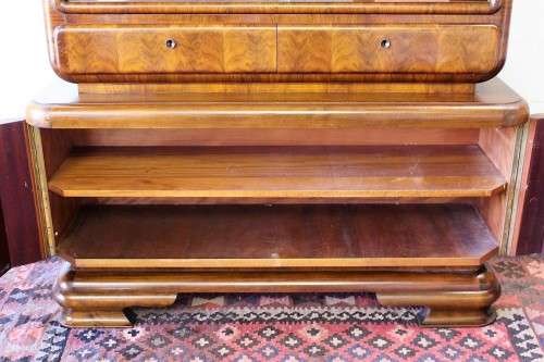 **RS17_Clearance** ART DECO (c.1930) walnut show cabinet w/ rounded corners & sliding glass doors