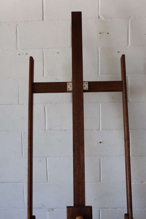 A top quality TALL (212cm) solid Meranti artist's easel with height, tilt and size adjustments, WOW