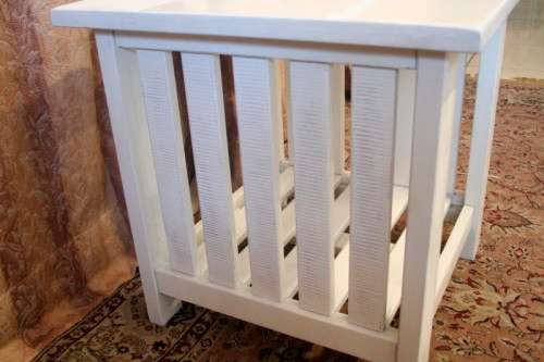 **RS17** A fantastic white glass top inlay all-weather outdoor coffee/ lounger side table