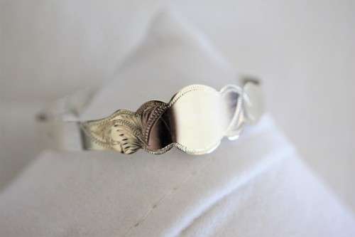 A lovely and detailed sterling silver adjustable baby's Christening/ ID bracelet - can be engraved!