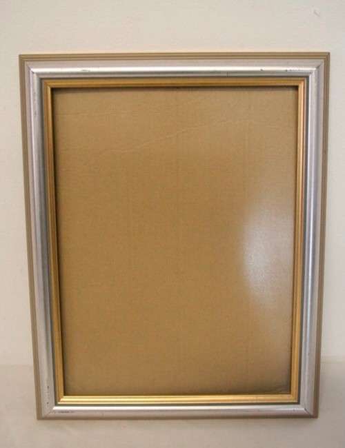 **RS17** A stunning silver and gold coloured wooden wall mounted photo frame with glass.