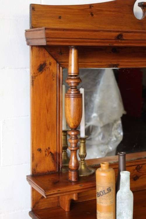 A stunning original solid Oregon 2-door server cabinet with two drawers and ample storage space