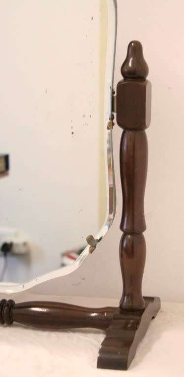 An amazing and beautifully made vintage solid wooden (tilting) dressing table vanity mirror