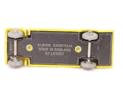 **RS17** Rare original vintage (c1958) Matchbox No. 51 yellow Albion Chieftain die-cast model truck