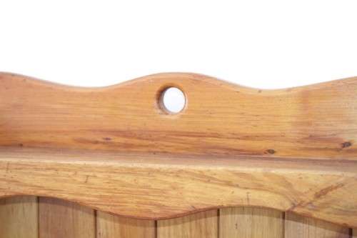 **RS17** A stunning solid oregon wall shelf/ display shelf/ book shelf in awesome condition