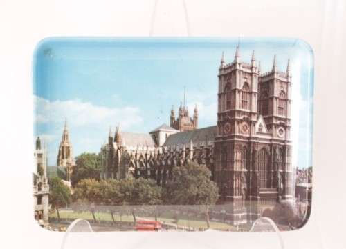 **RS17** A collection of 7x destination themed sweet plates including England, Liechtenstein & more