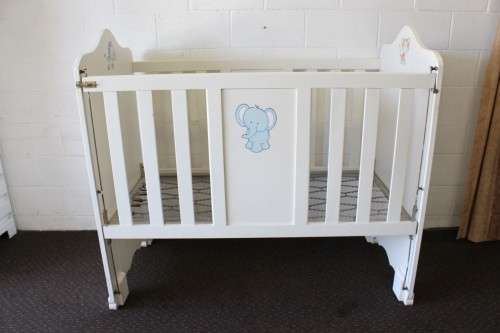 **RS17_Clearance** Awesome white baby's cot with a drop-side and a mattress - perfect for nursery!!