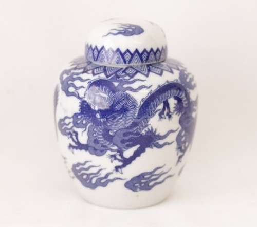 An awesome collection of assorted oriental porcelain ornaments incl. a tall vase, ginger jar & more